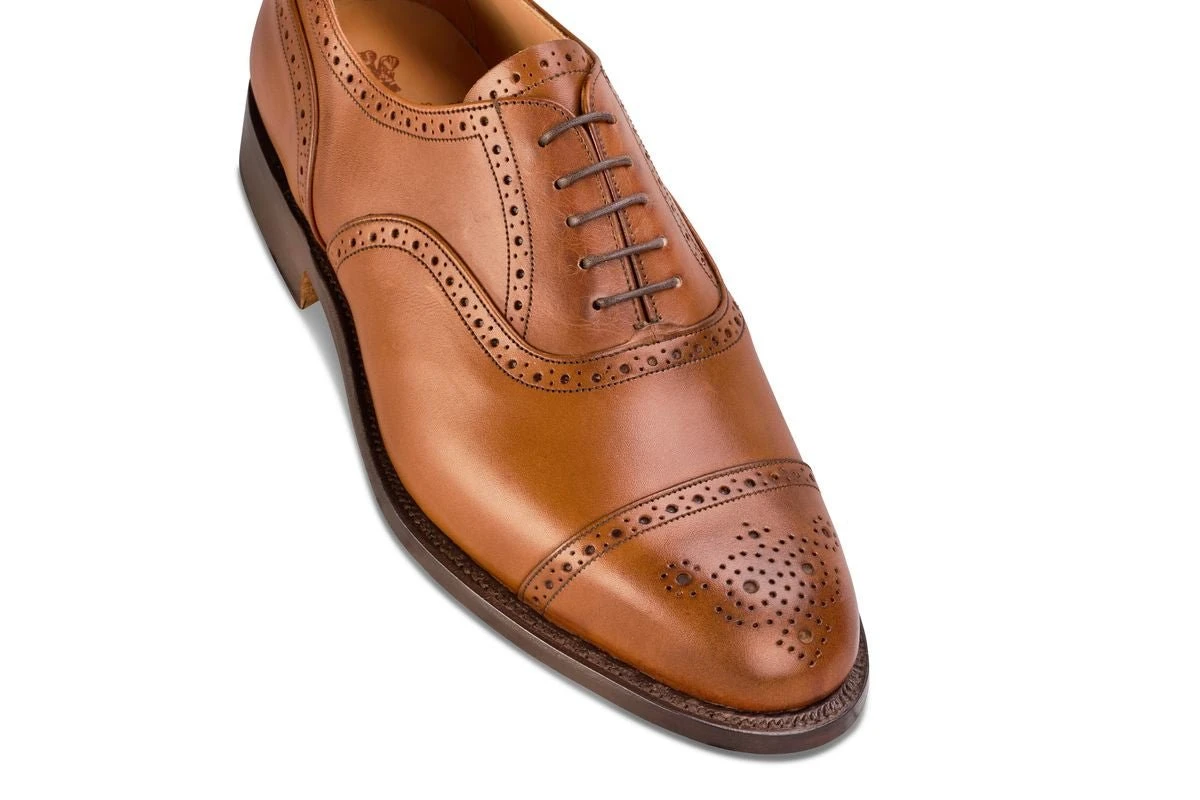 Cambridge JS9518 Brogue Toecap Oxford City Shoe - Beechnut (Multiple Width Fittings) 2 Cambridge JS9518 Brogue Toecap Oxford City Shoe - Beechnut (Multiple Width Fittings) - Image 2