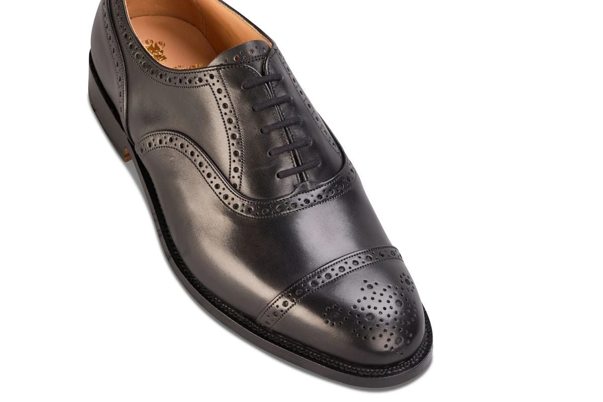 Cambridge JS9518 Brogue Toecap Oxford City Shoe - Black (Multiple Width Fittings) 2 Cambridge JS9518 Brogue Toecap Oxford City Shoe - Black (Multiple Width Fittings) - Image 2
