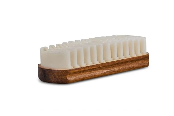 Tricker's Suede Brush 3 Tricker's Suede Brush - Image 3